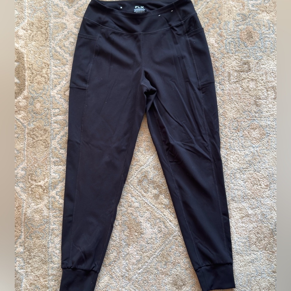 NWOT FLX joggers black